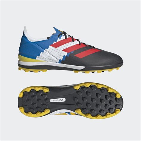 buiten schoenen adidas turf|Outside .